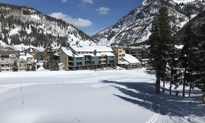 East Village at Copper Apartamento | FP122 Fantastic Ski Studio, con cocina!