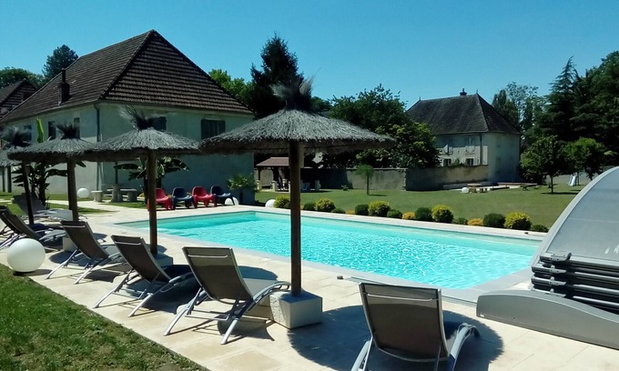 Beaujeu-Saint-Vallier-Pierrejux-et-Quitteur Casa | El Domaine des Papillons