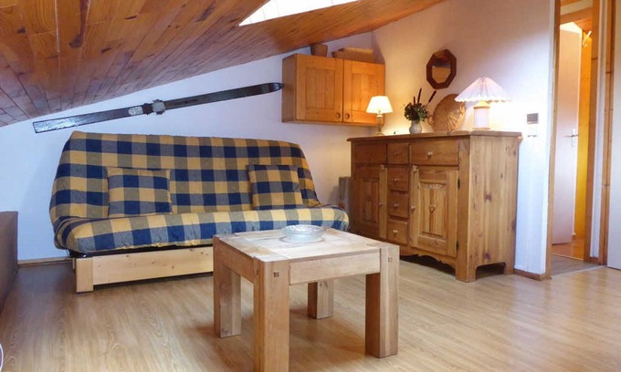Montchavin Apartamento | Apartamento acogedor, renovado, a 1min de pistas y 2min de comercios, con balcón y vistas.