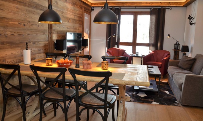 Arc-1950 Apartamento | ARC1950, lujo de 2 dormitorios, 2 baños, vistas a la montaña, ski in / out, spa, piscina, gimnasio. 5 *
