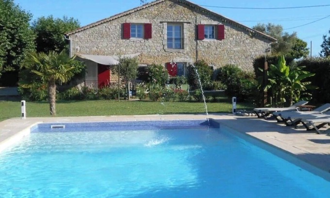 Saint-Jean-de-Maruejols-et-Avejan Otro | Gite 10/18 pers, private swimming pool, on the river bank between Provence and Ardèche