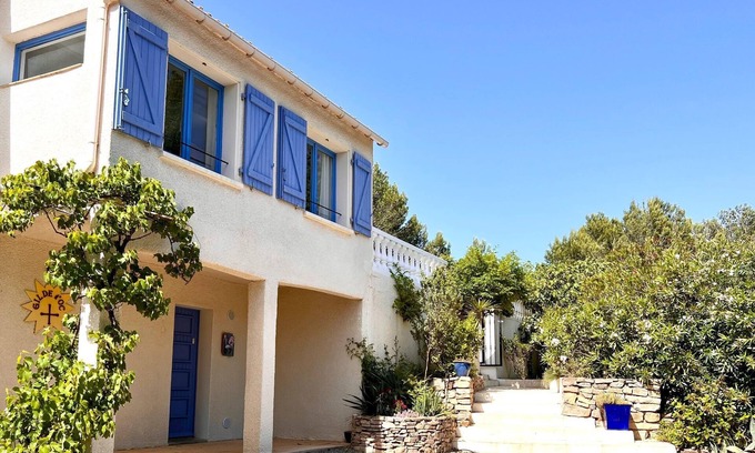 Pouzols-Minervois Villa | Villa en Pouzols con piscina y viñedos