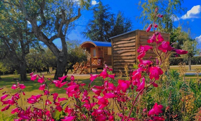 Faverolles Cabaña | Experiencia única en carreta en el corazón del Berry