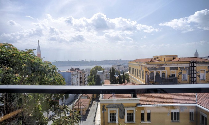 Tophane Hotel | Fragments Hotel