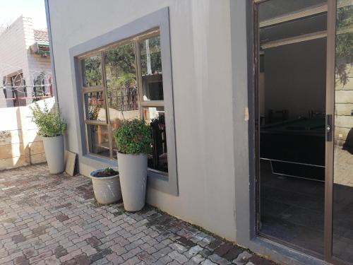 Ekurhuleni Casa | FRANCHISE BENONI GUEST HOUSE
