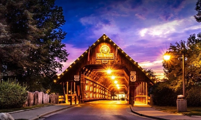 Birch Run Township Casa | Frankenmuth Country Escape June special rent at least 2 nights get a night free