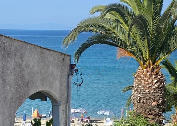Siviri Apartamento | FRANKI SIVIRI BEACH VIEW