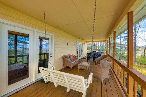 Franklin Casa | Franklin Cabin Deck with Smoky Mountain Views!