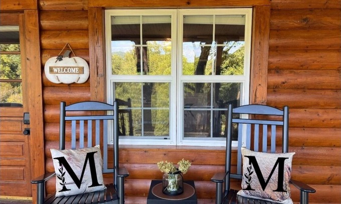 Franklin Cabina | Franklin North Carolina Cozy Cabin on Little Tennessee River.