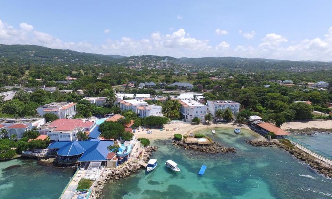 Runaway Bay Complejo | Franklyn D Resort & Spa All Inclusive