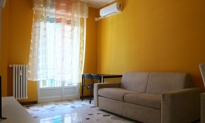 Giambellino Apartamento | Frattini Comfy family Home - 4 People