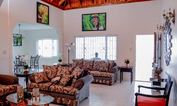 Sandy Bay Casa | RECOGIDA GRATUITA EN EL AEROPUERTO Y SALIDA