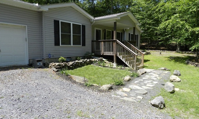 Bushkill Casa | Equitación y esquí GRATIS