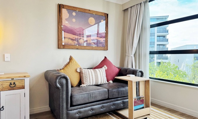 Newton Apartamento | **Free parking, balcony, pool and spa**