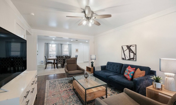 Shearer Hills - Ridgeview Casa | Free Covered Parking | Fast Wi-fi | Smart TV