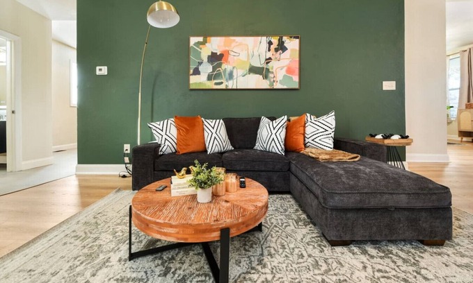 Point Breeze North Casa | Games+Netflix+BBQ+FREE Parking Near Bakery Square