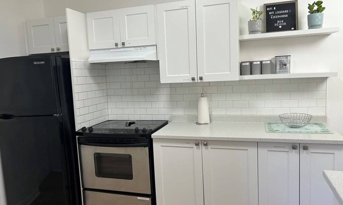 Hochelaga Apartamento | Free Parking, Private Terrace, Tea Lounge, Harry Potter