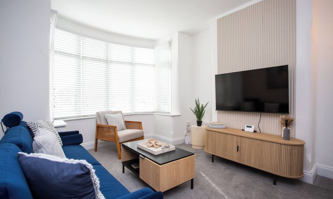 Redcar Casa | Free Wifi, Free Parking, Local Shops & Close proximity to beach