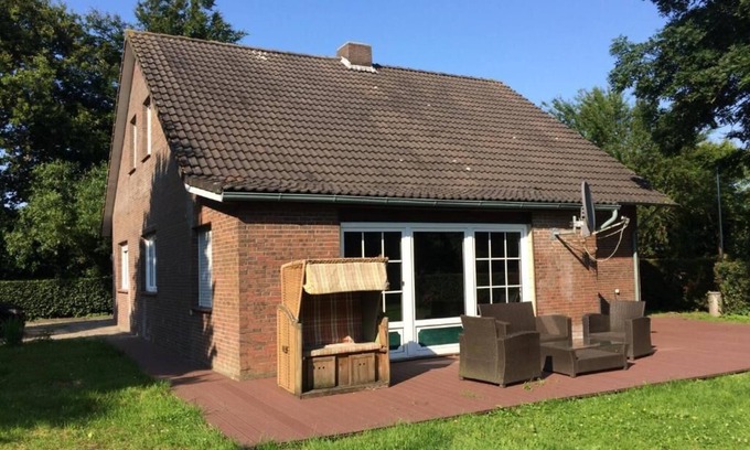 Neuharlingersiel Casa | Freistehendes Ferienhaus in Einer Ruhigen Sackgassenlage