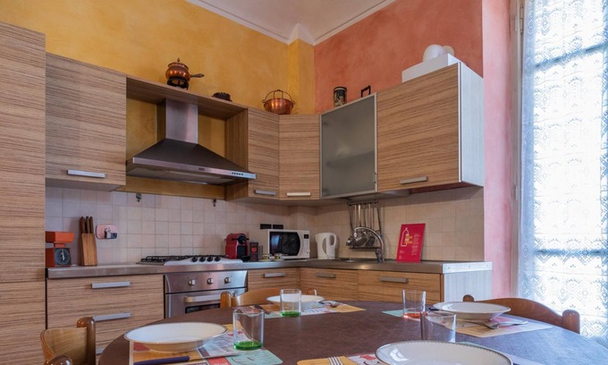 Cenisia Apartamento | Frejus Apartment by Wonderful Italy