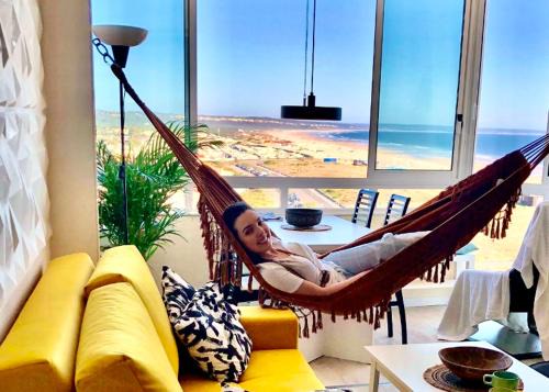 Costa de Caparica Apartamento | Frente práia 8ºandar-parking grátis-surf&naturismo