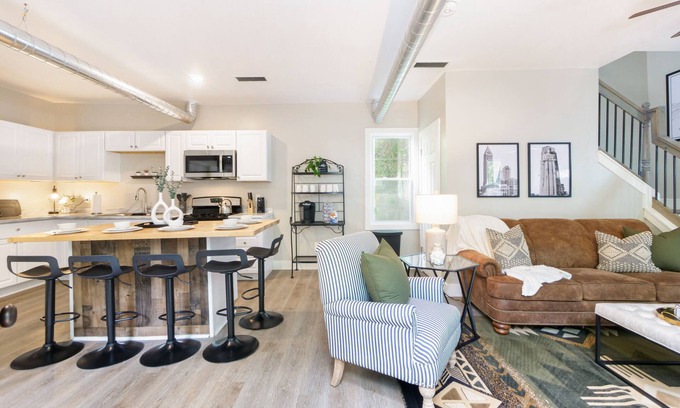 Tremont Apartamento | Fresh and Trendy Tremont Getaway