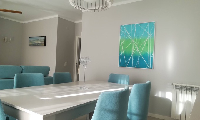 Praia del Rei Apartamento | Fresh & Modern Apartment Pool View 5 minutes from the Beach