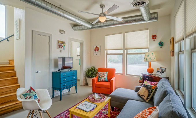 Downtown Albuquerque Condominio | ¡Frida Kahlo! 1bd / 1. Condominio 5ba cerca del casco antiguo / aserradero