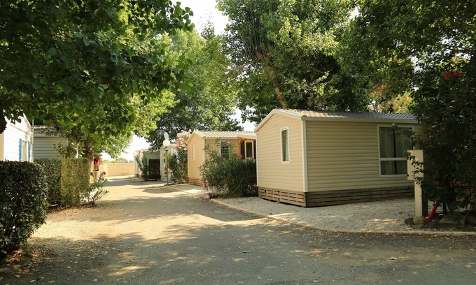 Le Grau-dʼAgde Cabaña | Friendly campsite near the popular seaside resort of Le Cap d'Agde