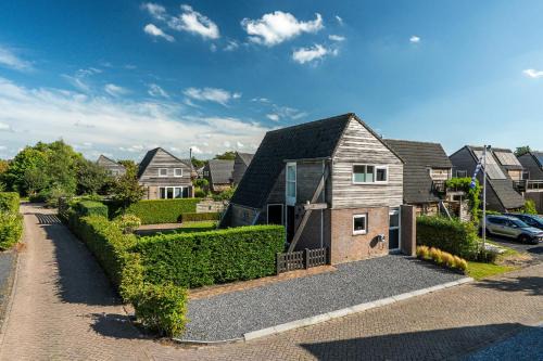 Grou Casa | Fries Vakantiehuis, grote tuin, nabij het Pikmeer