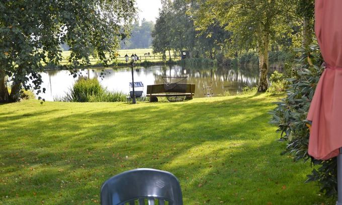 Detern Apartamento | Friesenhaus - Ferienhof Am Birkensee, 55125