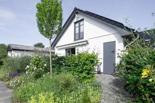 Suederhafen Apartamento | Friesische Wohnstube Pesel - Ferienwohnung