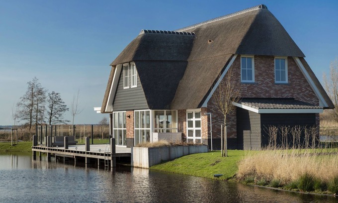 Delfstrahuizen Villa | Villa cerca del Tjeukemeer con Sauna