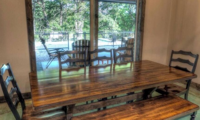 Leakey Otro | Frio Pecan Farm House 36