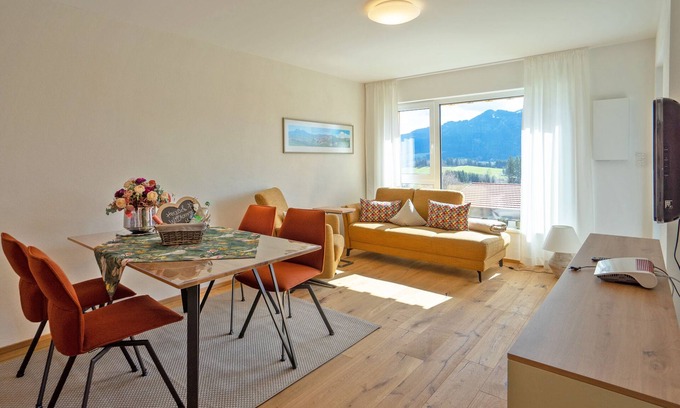 Oy-Mittelberg Apartamento | Frisch, Sonnig und im Modernen Landhaus Stil
