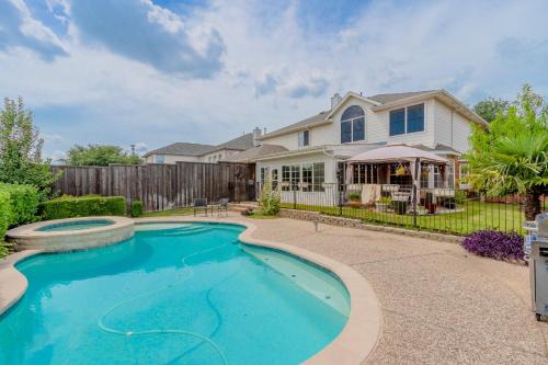 Frisco Casa | Frisco finest home, large, pool, no parties!