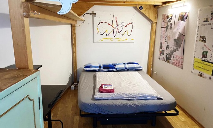 Ottakring Casa | FRO-MEDIA - Room - Backside - Community Space -