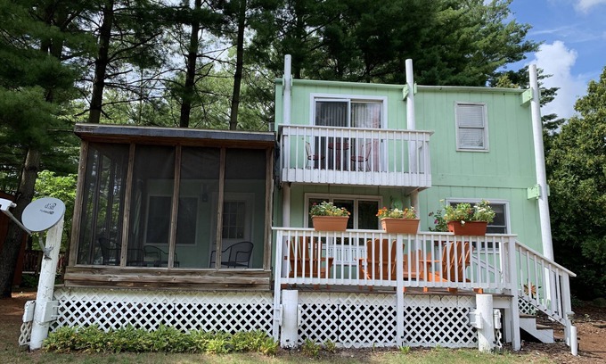 Sister Lakes Casa | Frog Hollow en Viewpoint Beach en Magician Lake, Sister Lakes, MI 49047