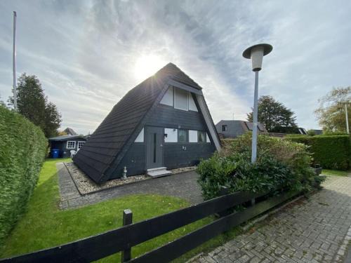 Nordseebad Burhave Casa | Frog Prince Modern retreat