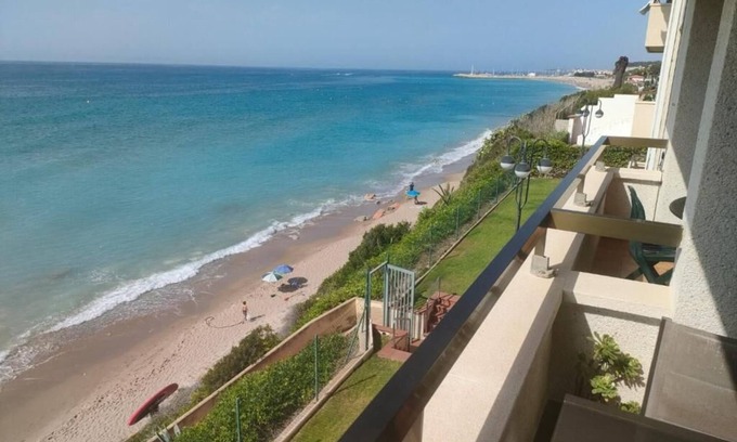 Roda de Bara Apartamento | Playa Primera Linea Costa Dorada