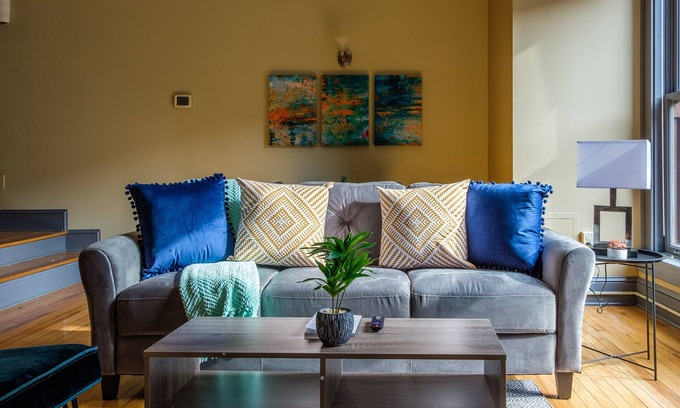 Gateway District Apartamento | FRONTDESK 2015 East 4th Street Apts Downtown Cleveland