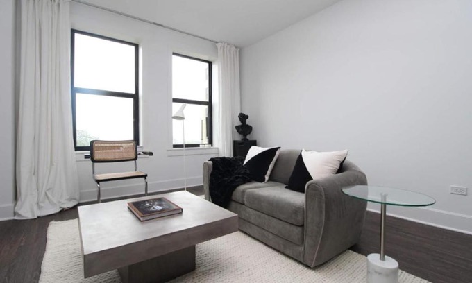 East Hyde Park Apartamento | FRONTDESK Dashing 1 BR Apt near The Smart Museum