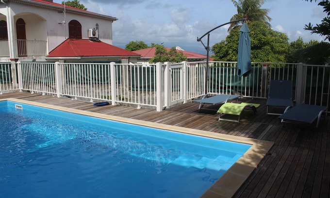 L'Houezel Casa | Pan De Frutas, 1 CH, Gosier Con Piscina.