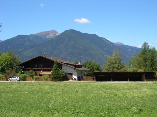 Fiumes Casa | Frunhaus - Zimmer mit Frühstück, Apartments, Ferienwohnungen