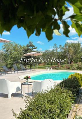Petrovaradin Casa | Fruska Pool House