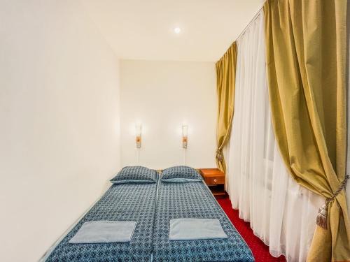 Wola Hostal | Fry House