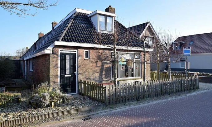 Paesens-Moddergat Casa | Frysk Hûs, casa de vacaciones en una zona tranquila