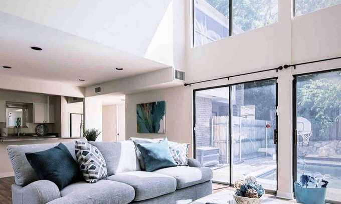 Crestline Area Casa | ♕FT Worth♕| Luxury Private Pool | Alexa | Fast WiFi