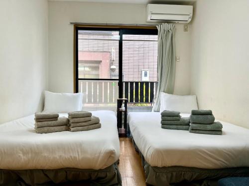 Hyakunincho Apartamento | Fuji Flat 新大久保駅から徒歩20秒 新宿駅も徒歩15分 有名レストラン多数 歌舞伎町も歩いて行けます