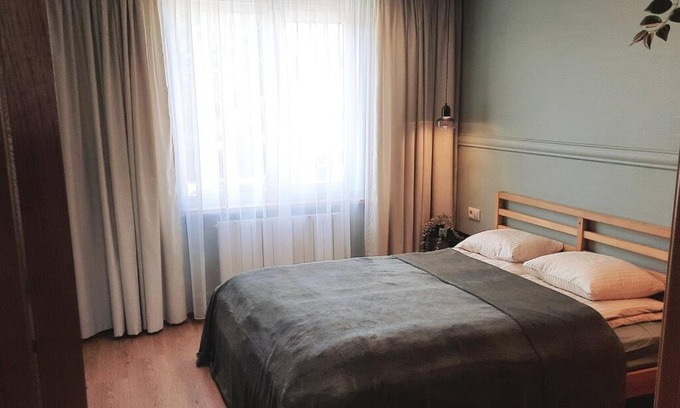 Madona Apartamento | Fukša Saules dzīvoklis